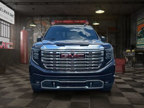 Certified 2023 GMC Sierra 1500 Denali w/ Denali Reserve Package AWD/4WD image 2