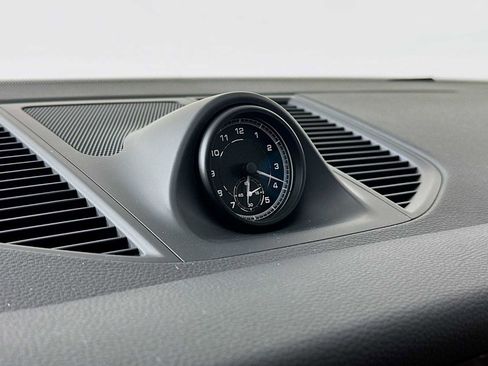 New 2026 Porsche Macan S image 16