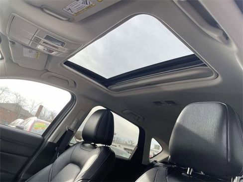 Certified 2025 MAZDA CX-5 AWD 2.5 S w/ Preferred Package image 14