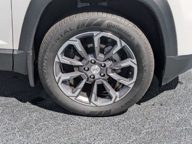 Used 2026 GMC Terrain Elevation w/ Elevation Premium Package FWD image 10