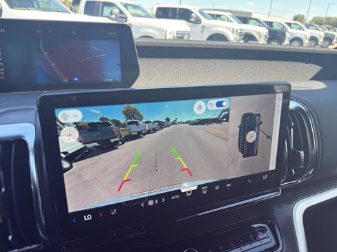 New 2025 Ford Expedition Platinum w/ Stealth Performance Package image 27