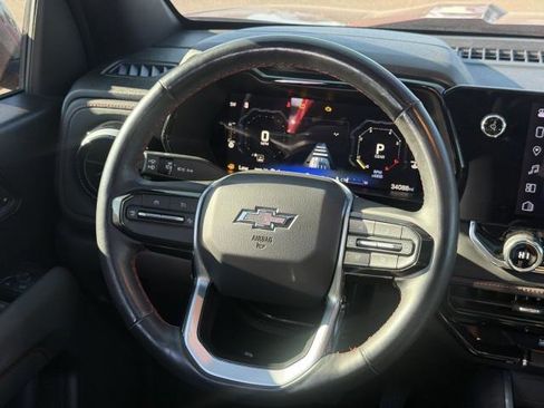 Used 2024 Chevrolet Colorado Z71 w/ Z71 Convenience Package 2 image 25