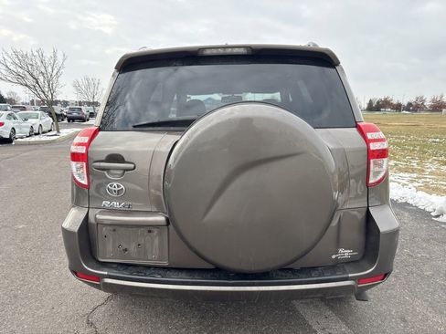 Used 2011 Toyota RAV4 Base image 7