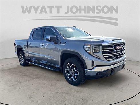 Used 2025 GMC Sierra 1500 SLT w/ SLT Premium Plus Package image 7
