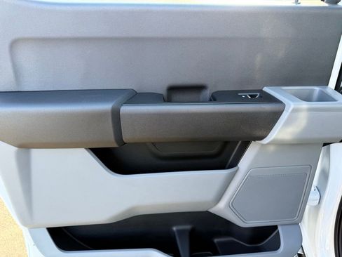 New 2025 Ford F550 4x4 Crew Cab Super Duty image 18