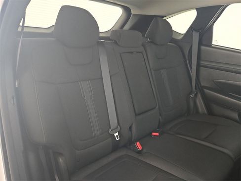 Used 2025 Hyundai Tucson SEL image 32