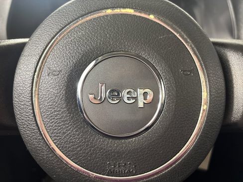 Used 2017 Jeep Patriot Sport AWD/4WD image 26