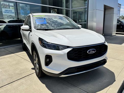 New 2026 Ford Escape ST-Line Select AWD/4WD image 2