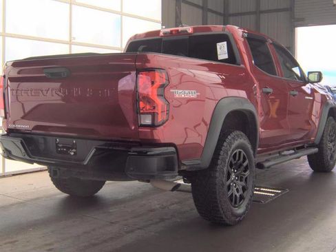 Used 2025 Chevrolet Colorado Trail Boss AWD/4WD image 8