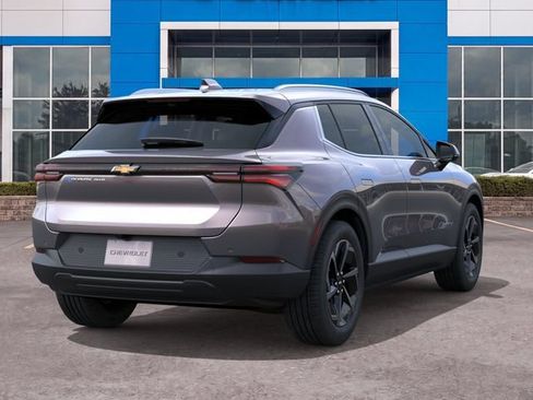 New 2026 Chevrolet Equinox EV LT AWD/4WD image 4