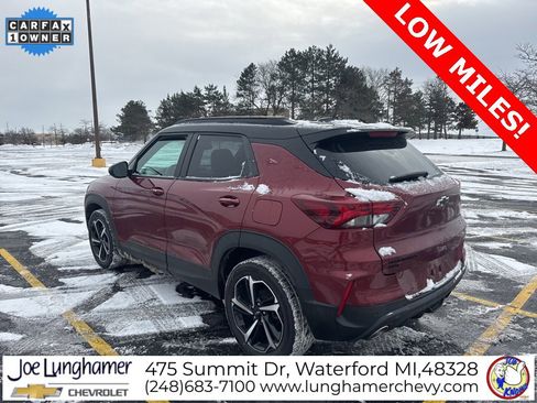 Used 2023 Chevrolet TrailBlazer RS w/ Sun and Liftgate Package image 6