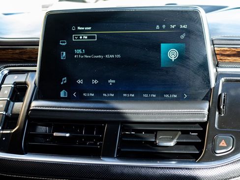 Used 2022 Chevrolet Tahoe Premier image 13