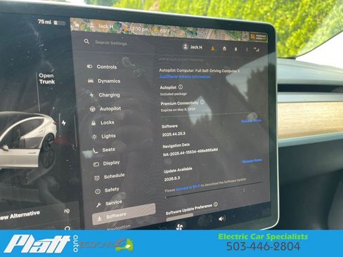 Used 2023 Tesla Model 3 Standard Range image 26