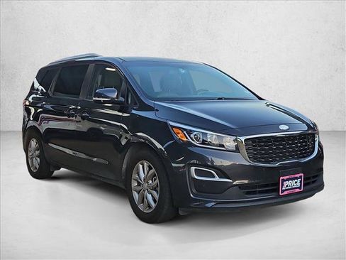 Used 2020 Kia Sedona EX FWD image 3