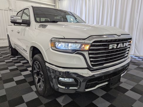 Used 2026 RAM 1500 Laramie AWD/4WD image 5