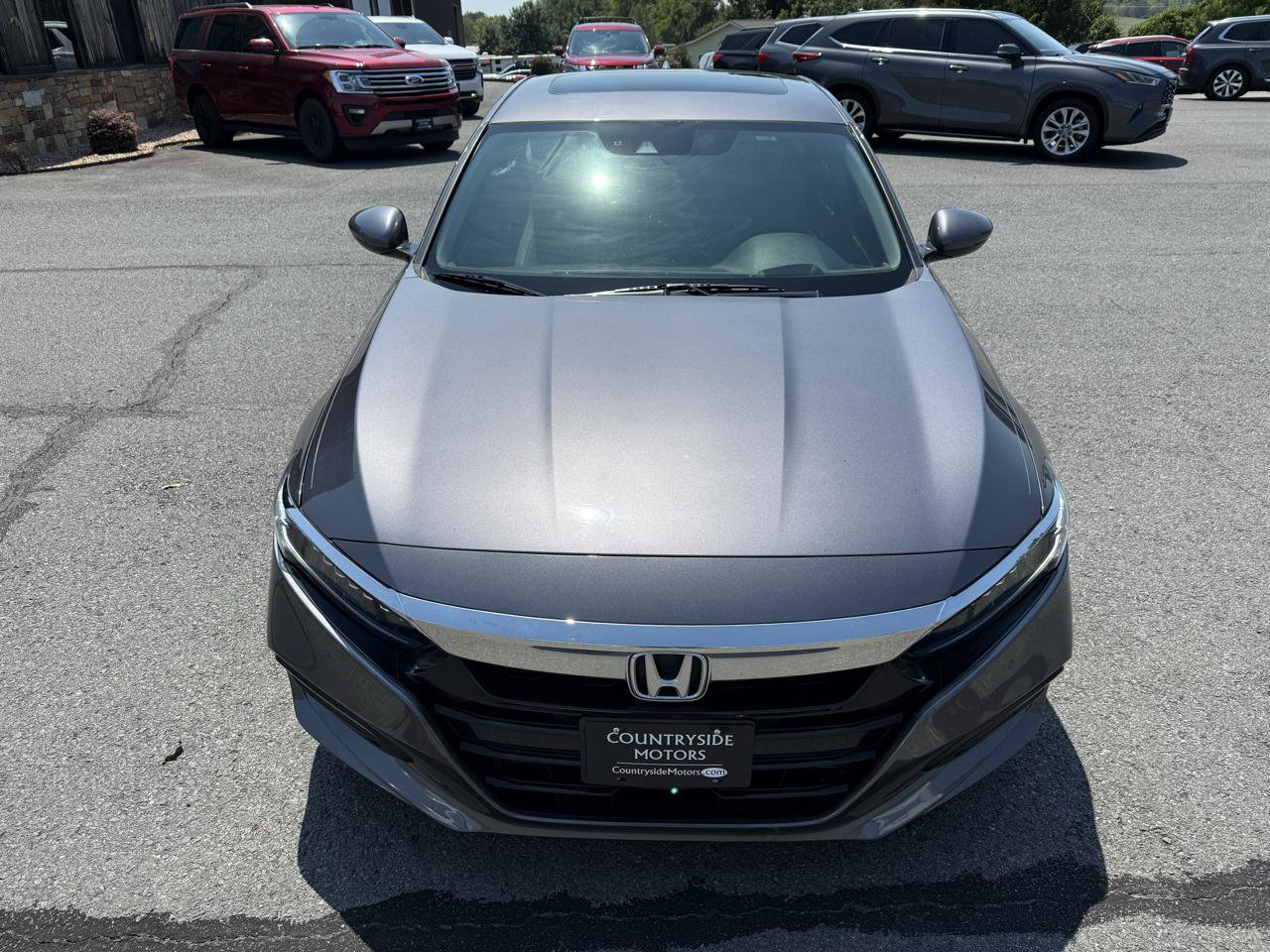 Used 2018 Honda Accord Touring image 10