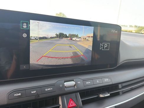 Used 2025 Kia K4 FWD image 24