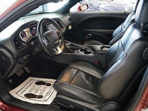 Used 2018 Dodge Challenger GT w/ Driver Convenience Group image 26