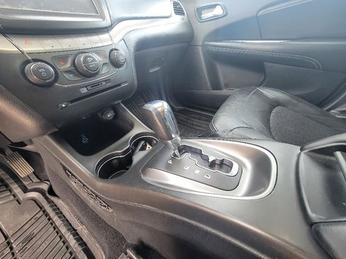 Used 2020 Dodge Journey Crossroad image 25