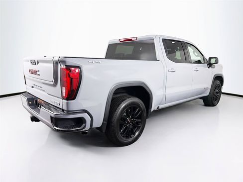 Used 2024 GMC Sierra 1500 Elevation AWD/4WD image 11