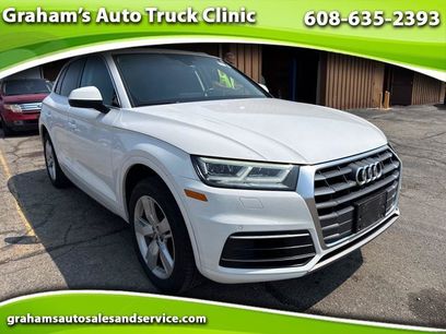 Used 2019 Audi Q5 2.0T Premium Plus w/ Premium Plus Package