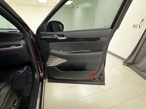 Used 2023 Hyundai Palisade Calligraphy image 14