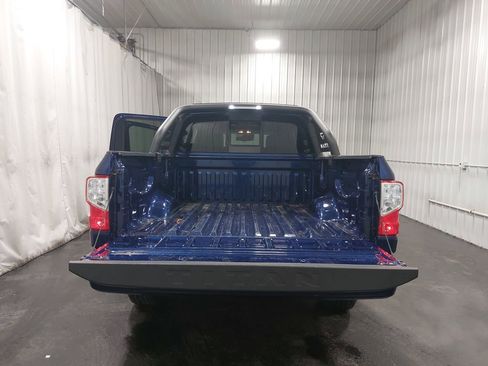 Certified 2024 Nissan Titan SV w/ SV Convenience Package image 12