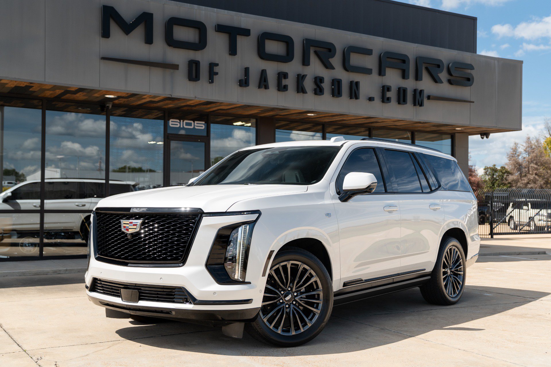 Used 2025 Cadillac Escalade Sport Platinum RWD image 1
