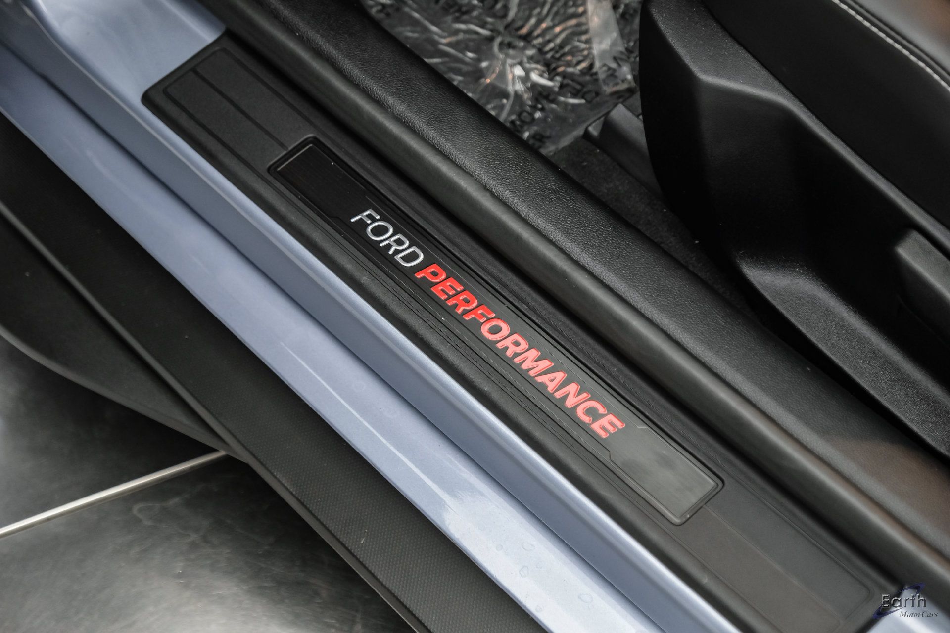 Used 2022 Ford Mustang Shelby GT500 w/ Carbon Fiber Track Pack RWD image 52