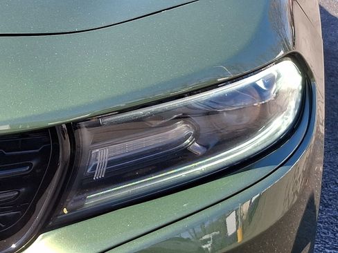 Used 2020 Dodge Charger SXT w/ Leather Interior Group image 9