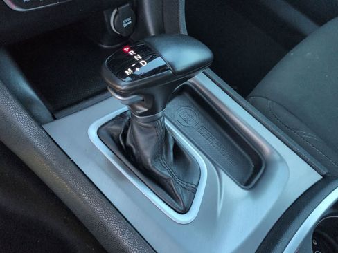 Certified 2023 Dodge Charger SXT image 27