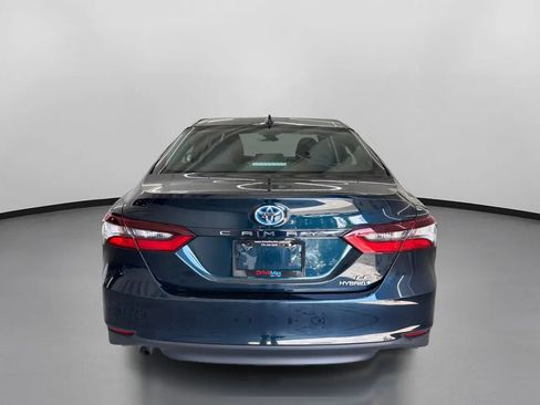Used 2021 Toyota Camry LE FWD image 8
