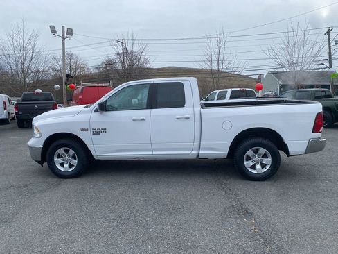 Used 2019 RAM 1500 Classic SLT image 9