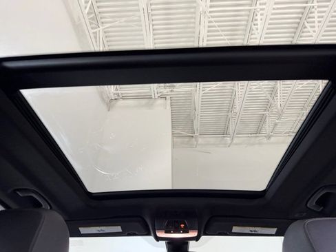 Used 2018 BMW X5 sDrive35i RWD image 23