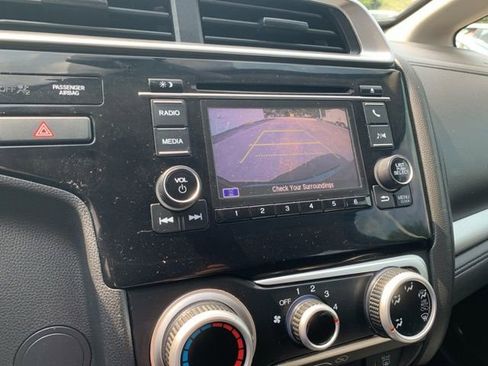 Used 2019 Honda Fit LX image 34