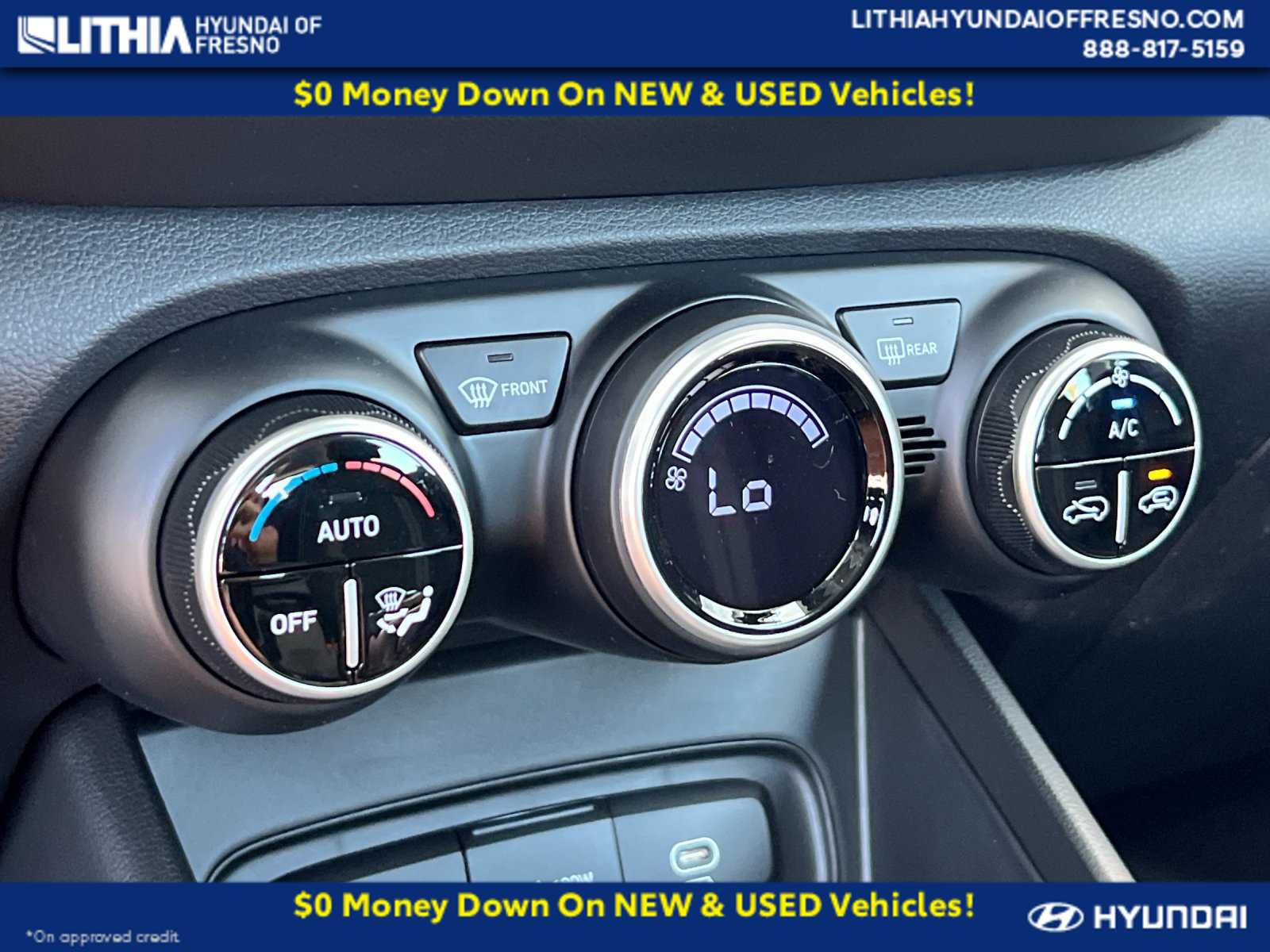 New 2025 Hyundai Venue SEL FWD image 20