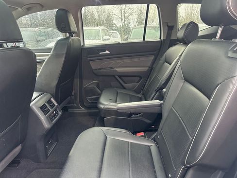 Certified 2022 Volkswagen Atlas SEL image 16