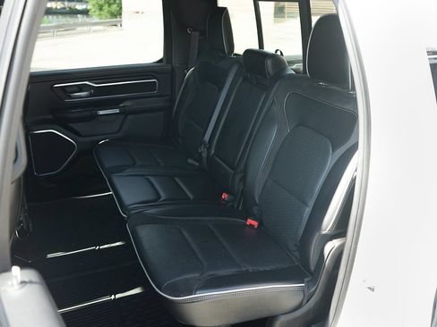 Used 2023 RAM 1500 Laramie AWD/4WD image 33