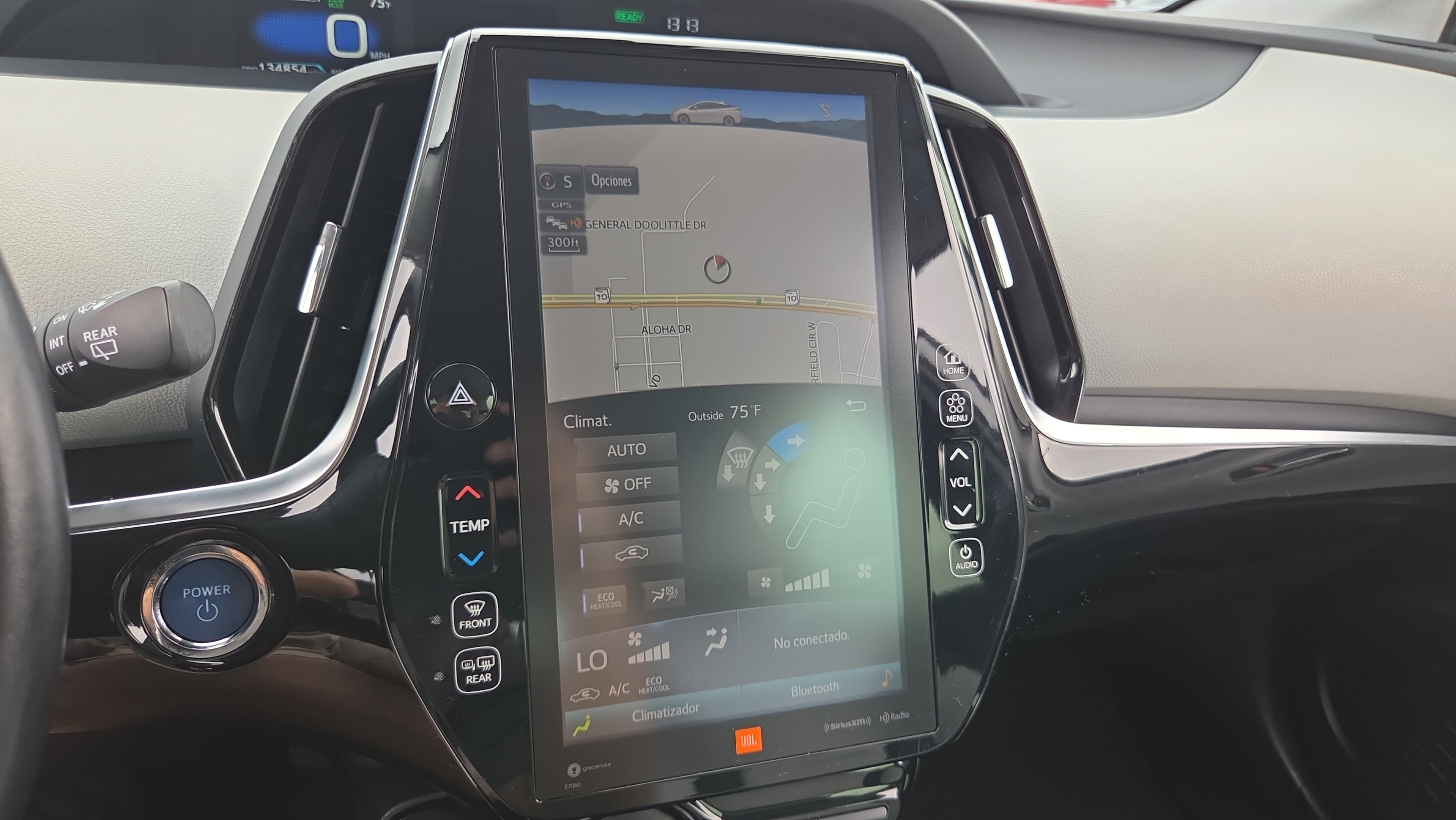 Used 2020 Toyota Prius Limited FWD image 21