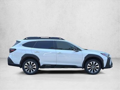 Used 2024 Subaru Outback Limited AWD/4WD image 5