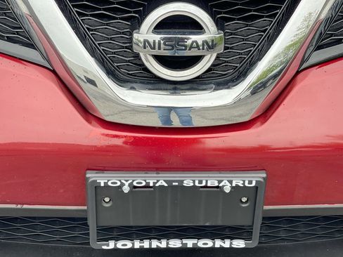 Used 2016 Nissan Rogue SV AWD/4WD image 18