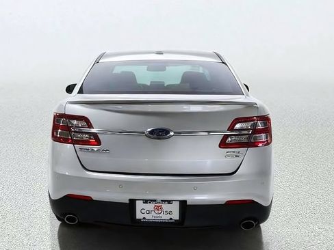 Used 2017 Ford Taurus SEL w/ Equipment Group 201A AWD/4WD image 4