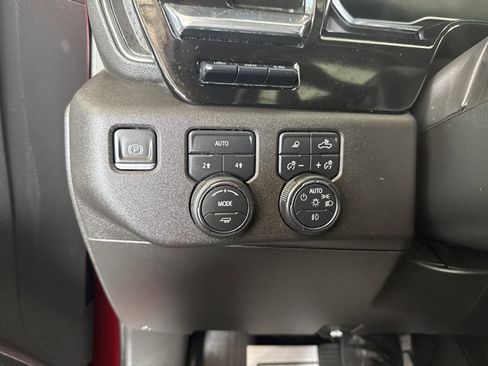 Used 2023 Chevrolet Silverado 1500 LTZ w/ Technology Package image 16