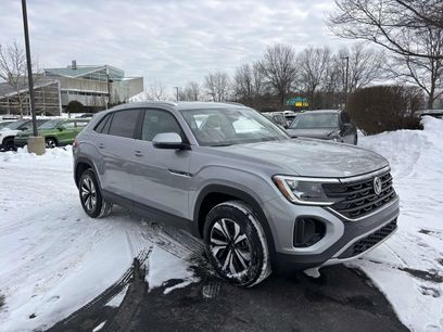 New 2026 Volkswagen Atlas Cross Sport SE