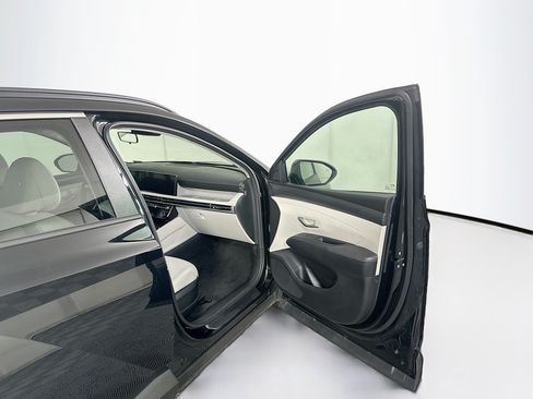 Used 2025 Hyundai Tucson SEL FWD image 29