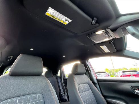 Used 2025 Honda HR-V Sport image 14