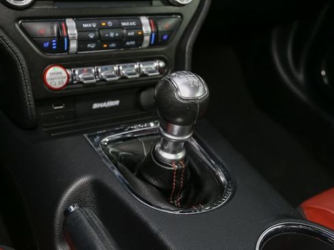 Used 2016 Ford Mustang GT Premium w/ Equipment Group 401A RWD image 24