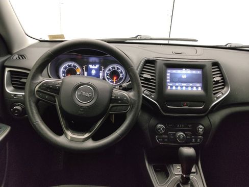 Used 2019 Jeep Cherokee Latitude w/ Popular Appearance Group image 22