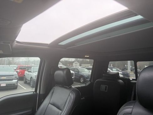 Used 2016 Ford F150 Lariat w/ Equipment Group 502A Luxury image 27