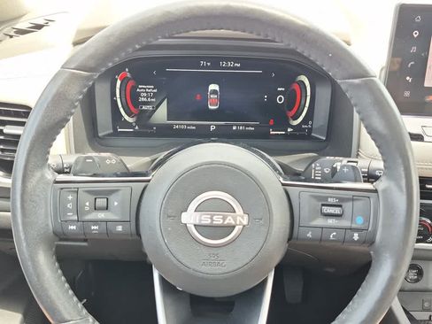 Used 2024 Nissan Rogue SL w/ SL Premium Package AWD/4WD image 18